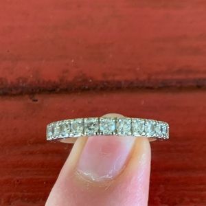 Diamond wedding band - Size 6